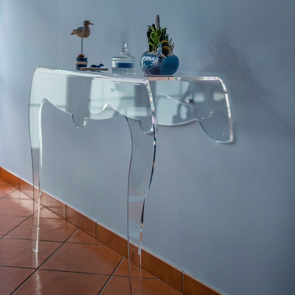 tavolino plex 1 cm da muro con pieghe